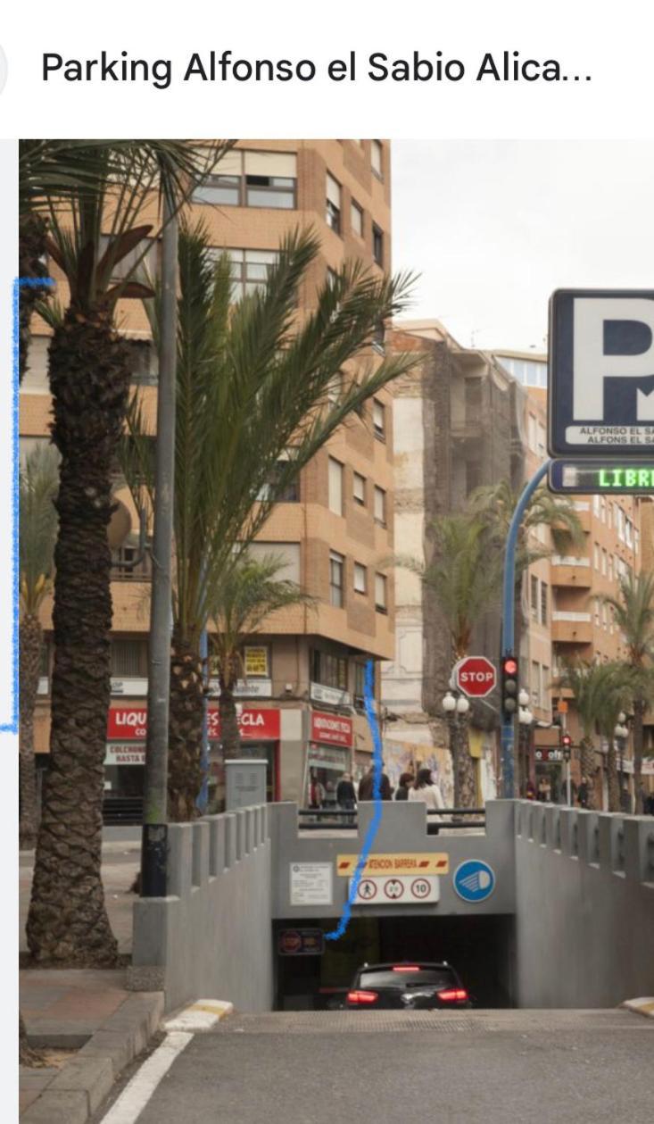 Centrally-Located, Spacious Flat At Historic Centre & Short Walk To Beach Alicante Dış mekan fotoğraf